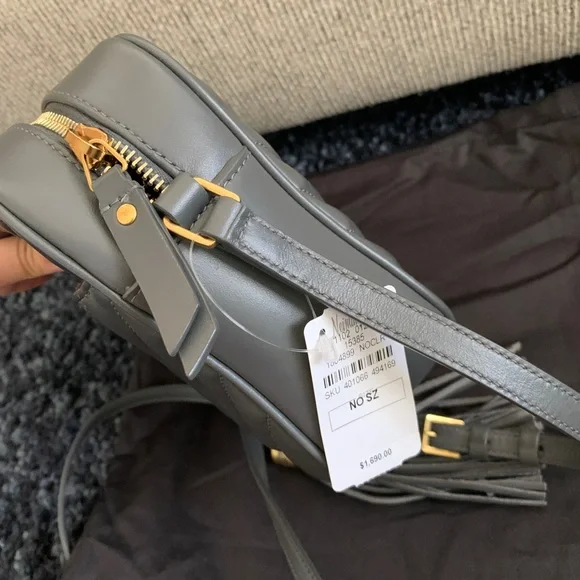 Saint Laurent monogram Lou camera bag - Picture 6 of 9